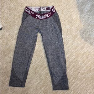 Grey cropped leggings